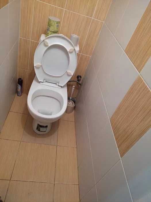 2 кімнатна квартира на Проспекті, Виставка, середній поверх