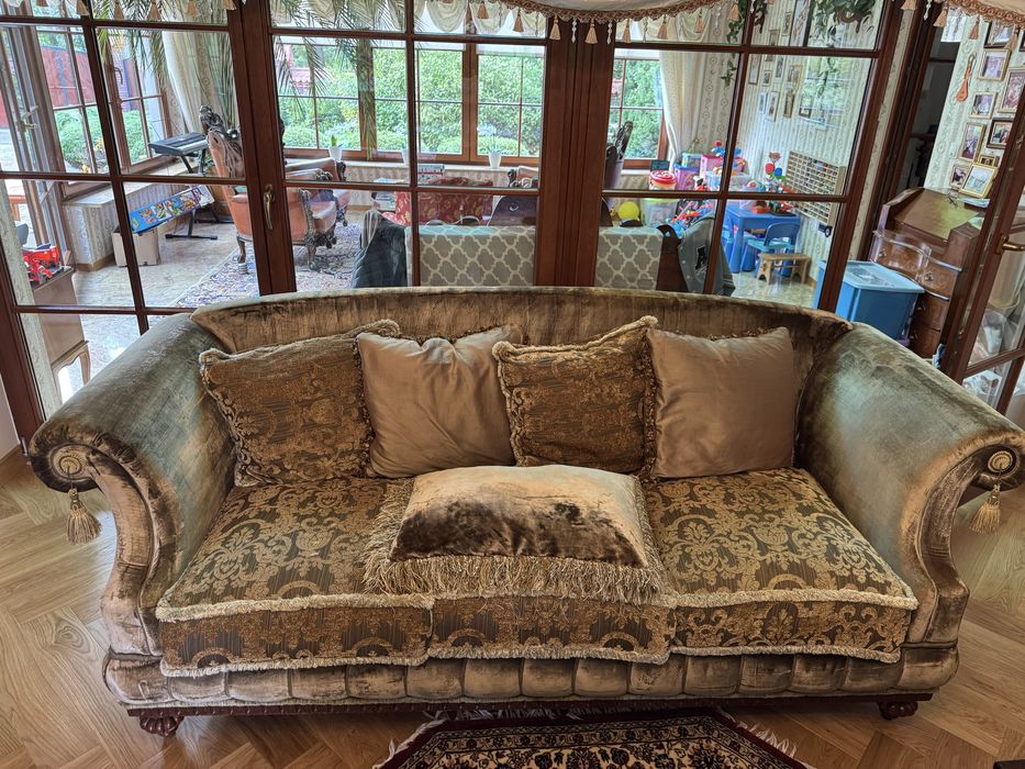 Stylowa sofa i dwa fotele – klasyczny zestaw, stan idealny