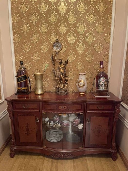 Трехэтажный дом премиум класса в самом Центре города!