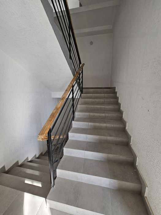 Здана 2кім.квартира в ЖК Містечко Центральне. 8поверх!