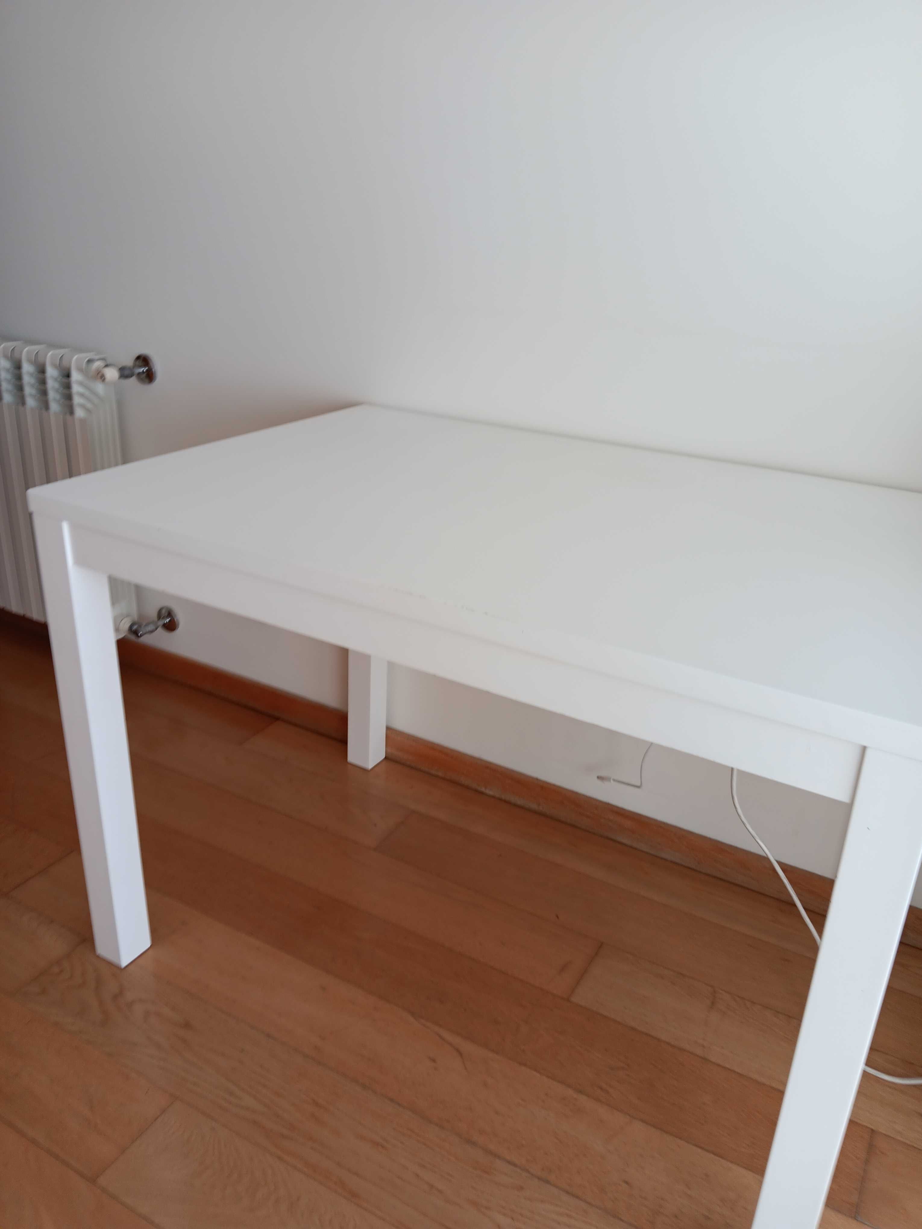 Secretária | Mesa de Trabalho | 75×110