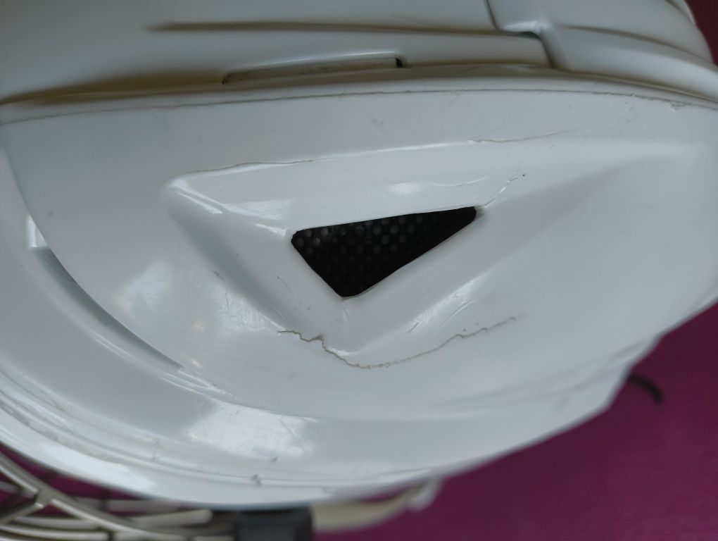 Bauer React 150 senior M 57-60 cm kask hokejowy