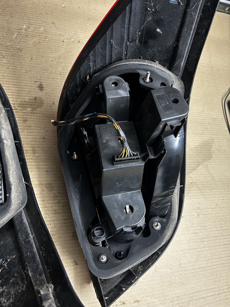 Lampa lewa i prawa lampy tyl tylna bmw e60 wysylka