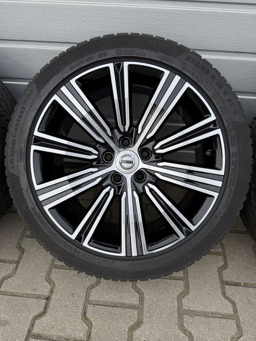 Koła zimowe 18” Volvo S60 V60 5x108 235/45/18 Continental