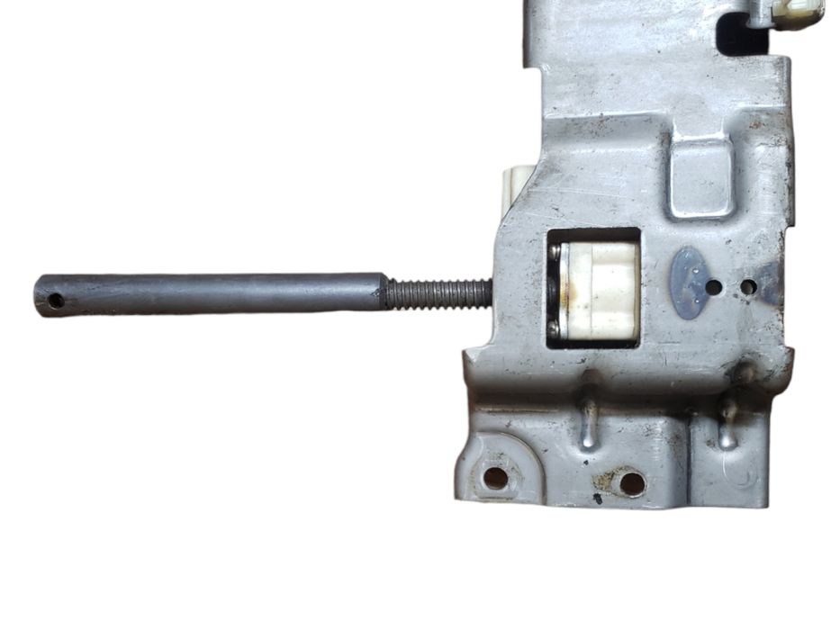 Механизм моторчик регулировки сидения Mitsubishi Pajero 3 разборка