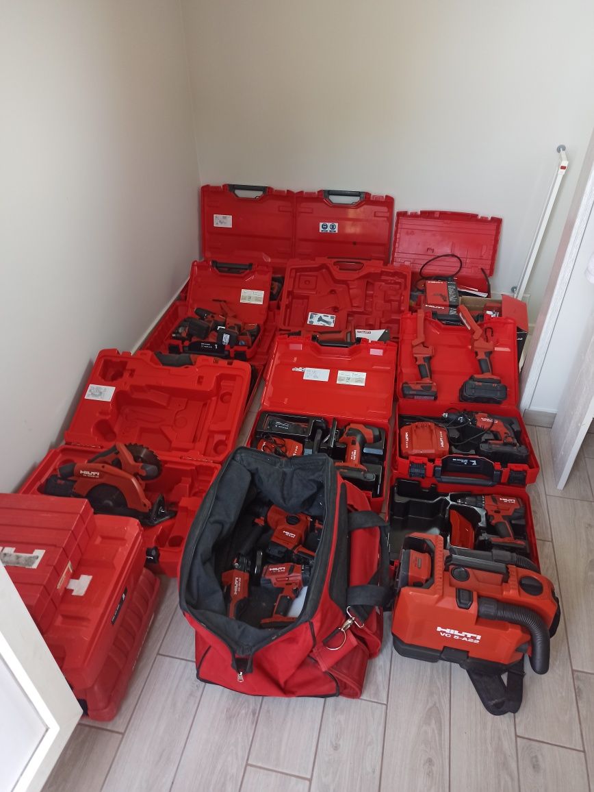 Сумка та кейси hilti