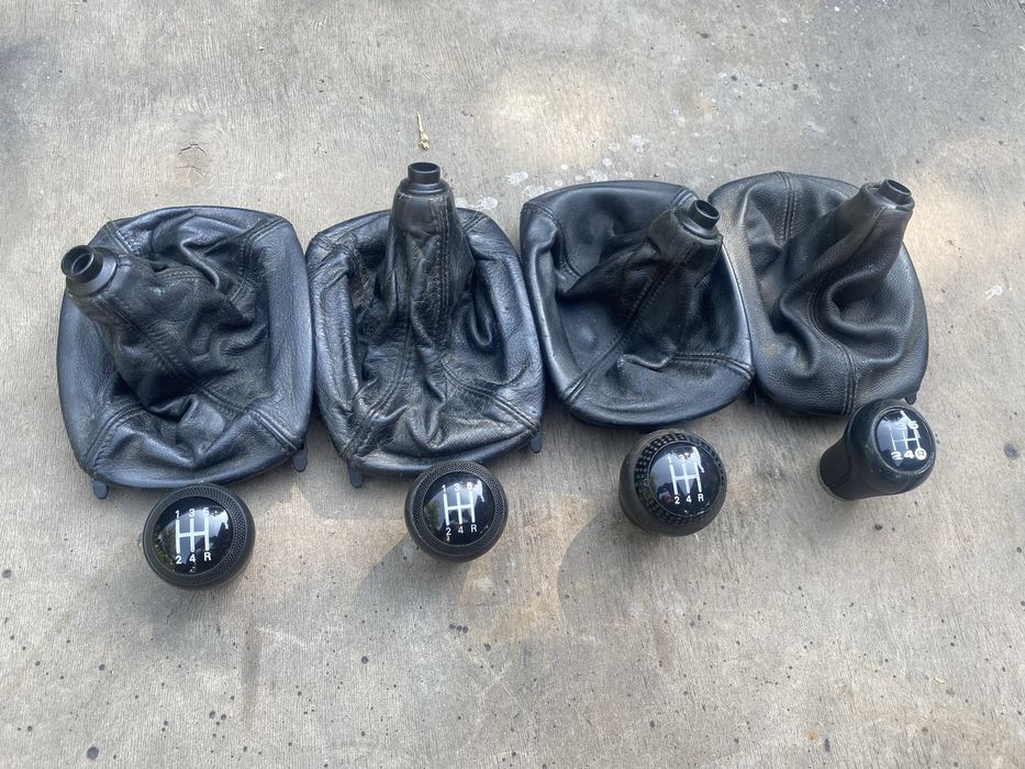 пластики деталі салону до Audi A4 B5