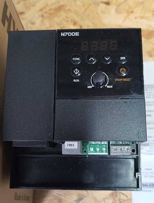 Falownik wektorowy HYUNDAI N700E 1,5kW 1 F