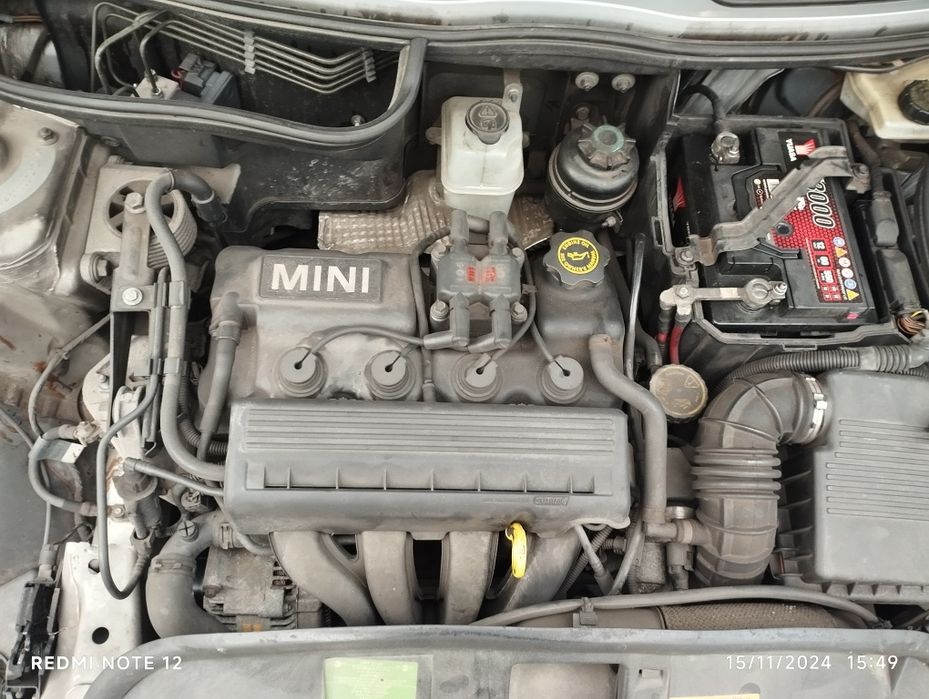 Mini One 1.6 Gasolina (para peças)