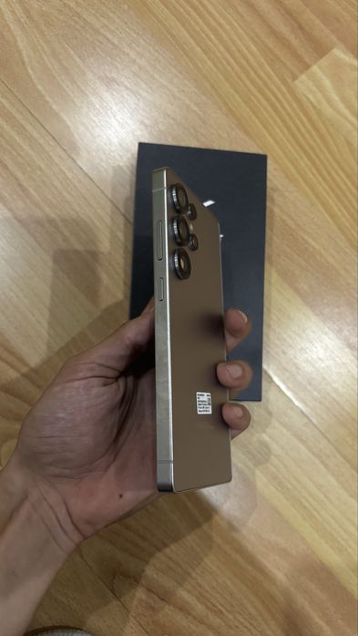 Samsung S25 Ultra