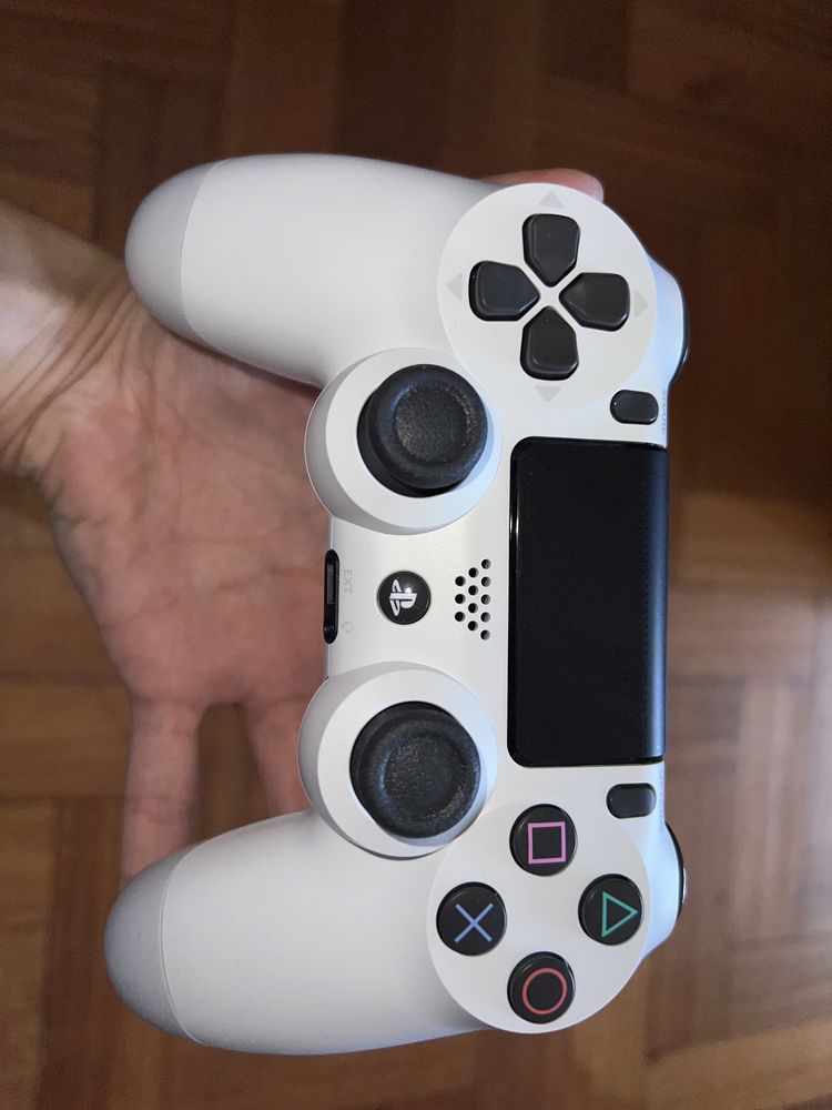 Comando branco PS4