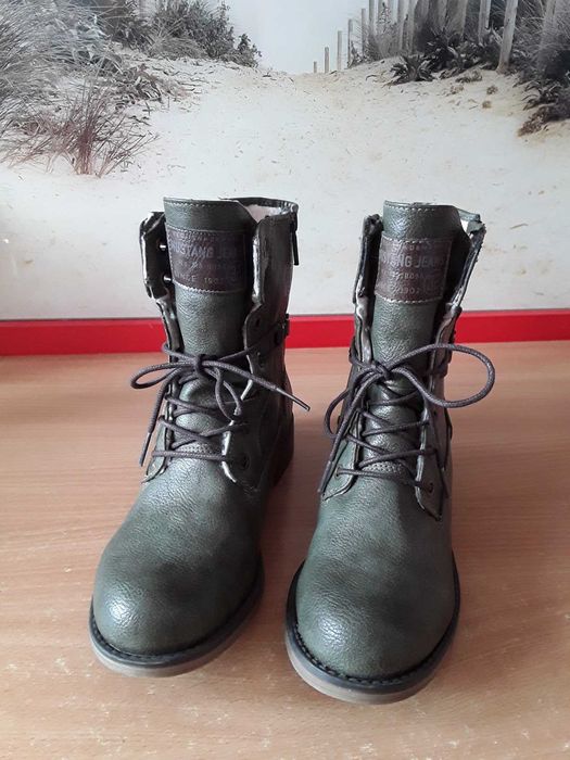Oryginalne damskie botki Mustang  zielone 37
