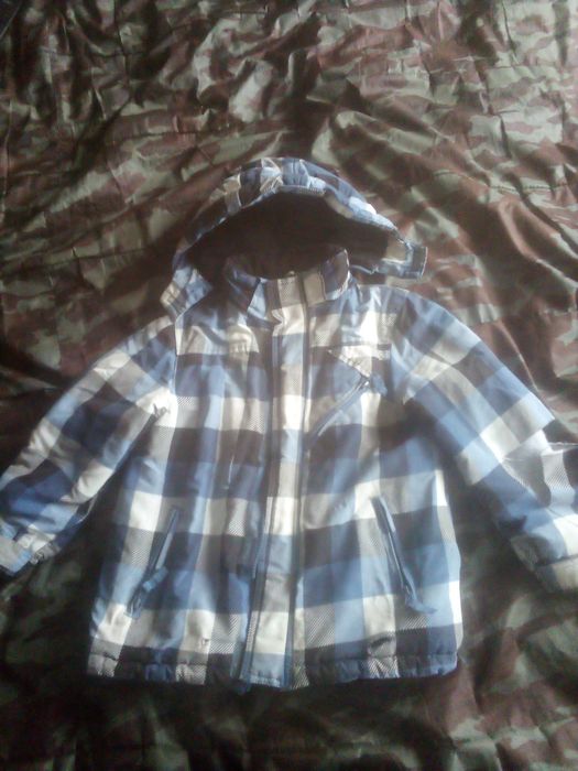 Куртка на хлопчика 120-126