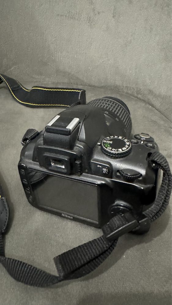 Nikon D3000 18-55mm