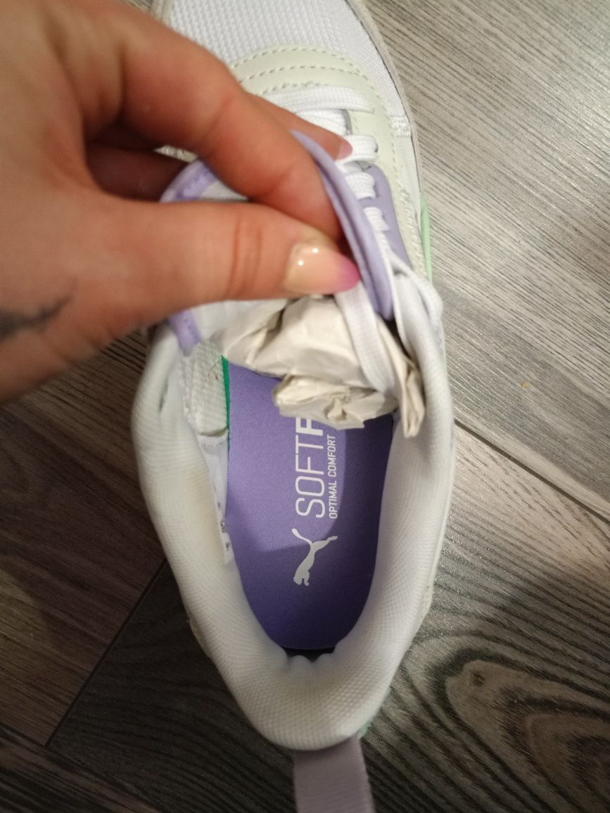 Obuwie Puma 35.5