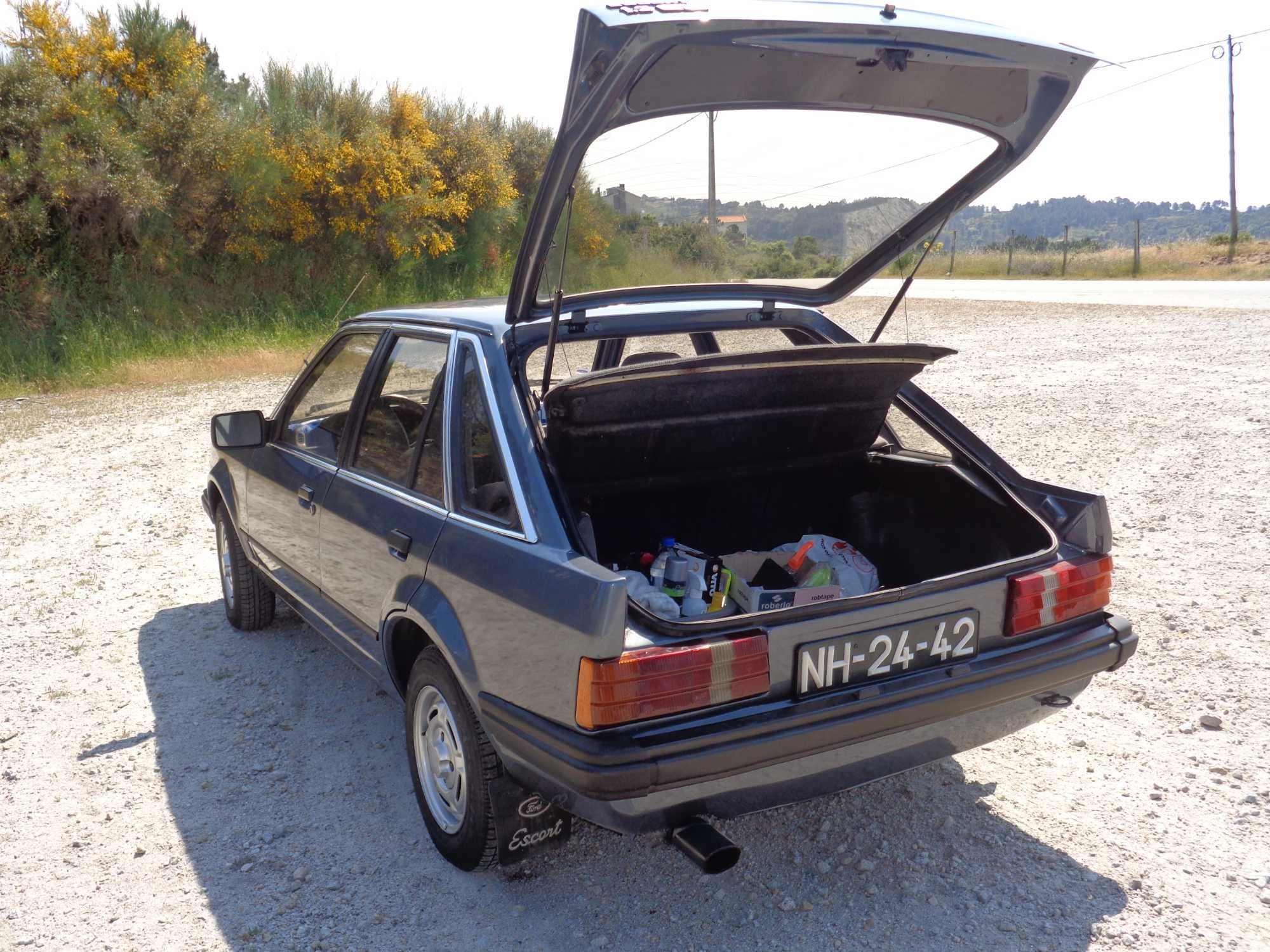 Ford escort 1.3 GL - 1983  (carro para colecionadores)