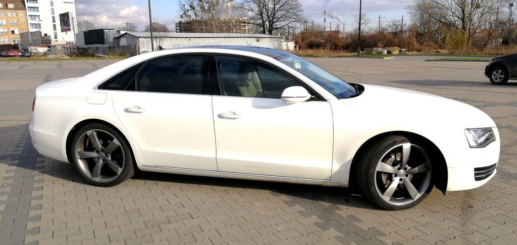 Szyba boczna przednia prawa audi a8 d4 4h 2014rok