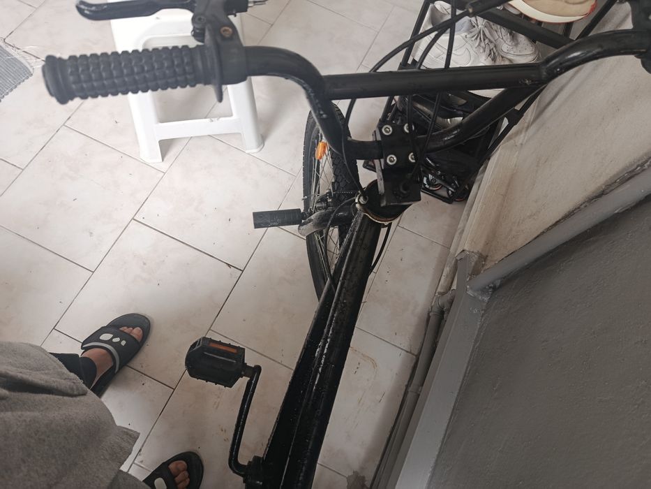 Bicicleta em bom estado geral