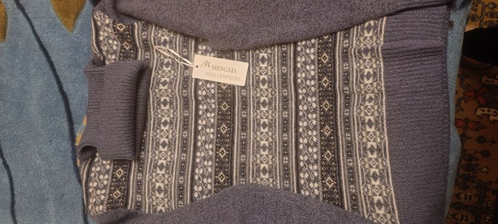 Свитер  теплый 46-48