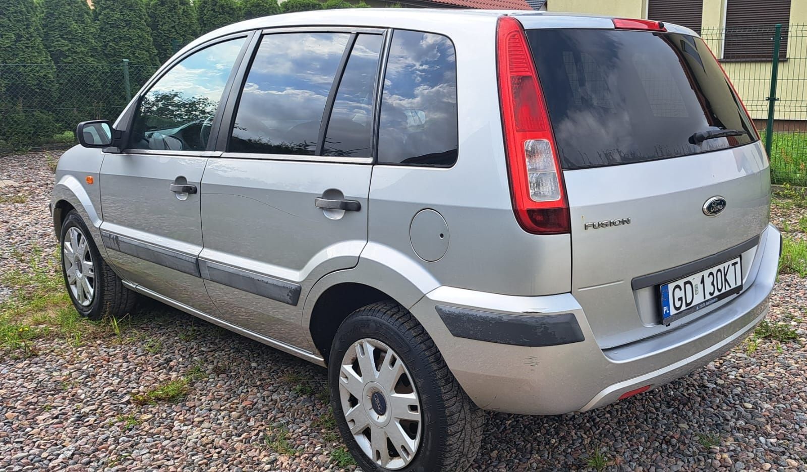 Ford Fusion Lift 1.4 16V - Podgrzewana przednia szyba - Szyby elektry