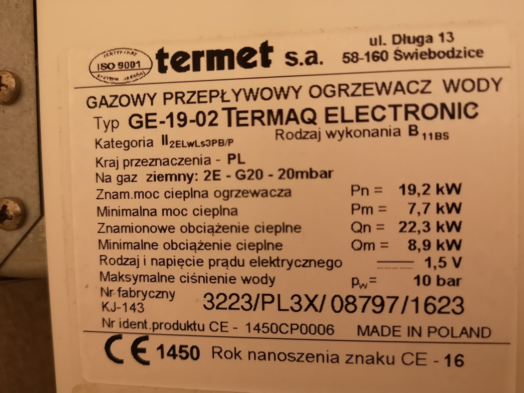 Podgrzewacz wody gazowy.