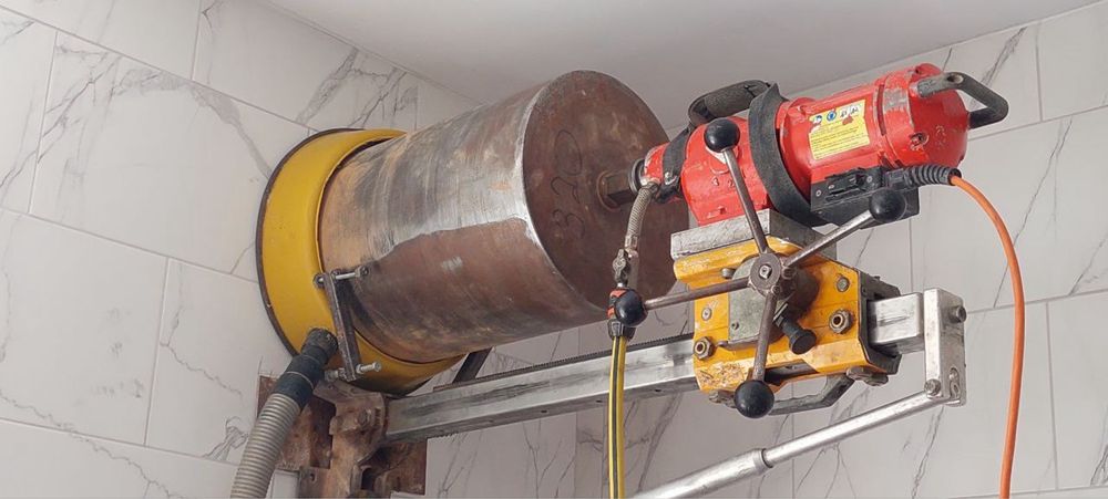 Алмазне буріння отворів у Києві та області