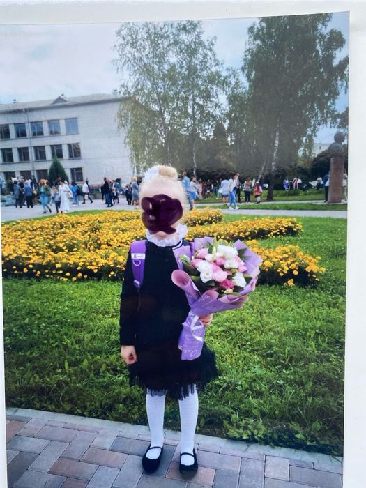 Шкільна форма для дівчинки