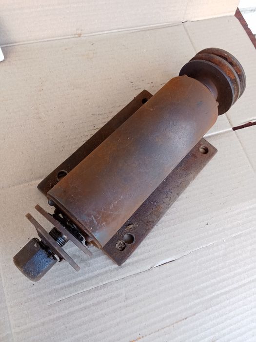 Вал на підшипниках