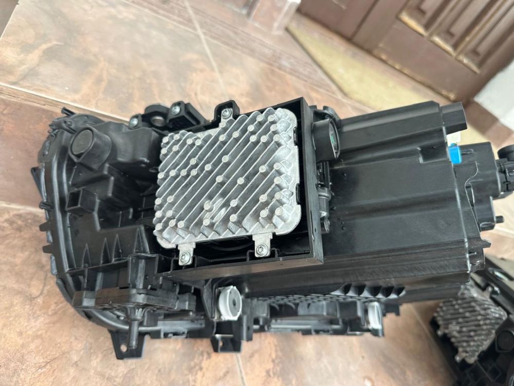 Фара передняя BMW X7 G07 Lift LCI