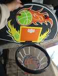 Cesto de basquetebol infantil 

- Ideal para brin