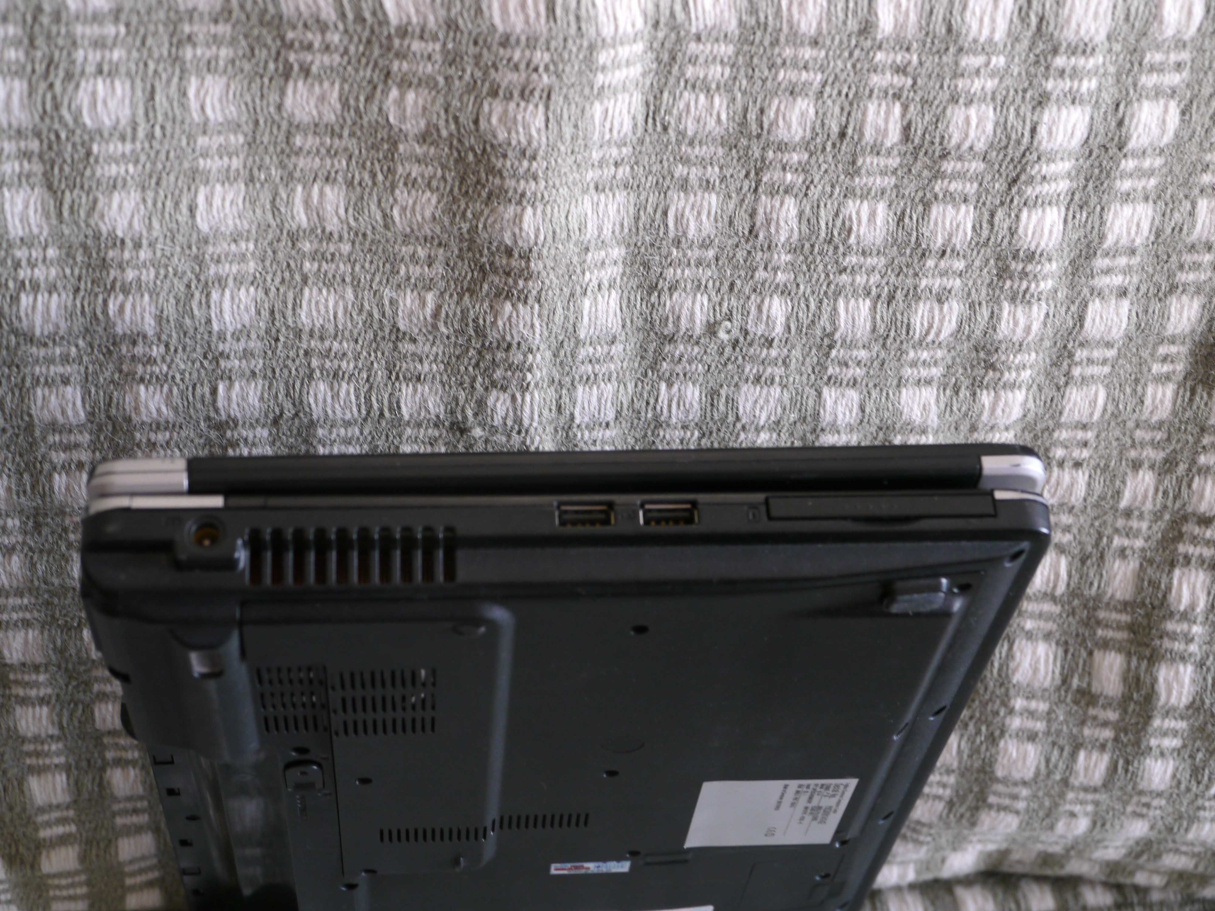 Laptop Fujitsu Siemens Amilo Pro V3405