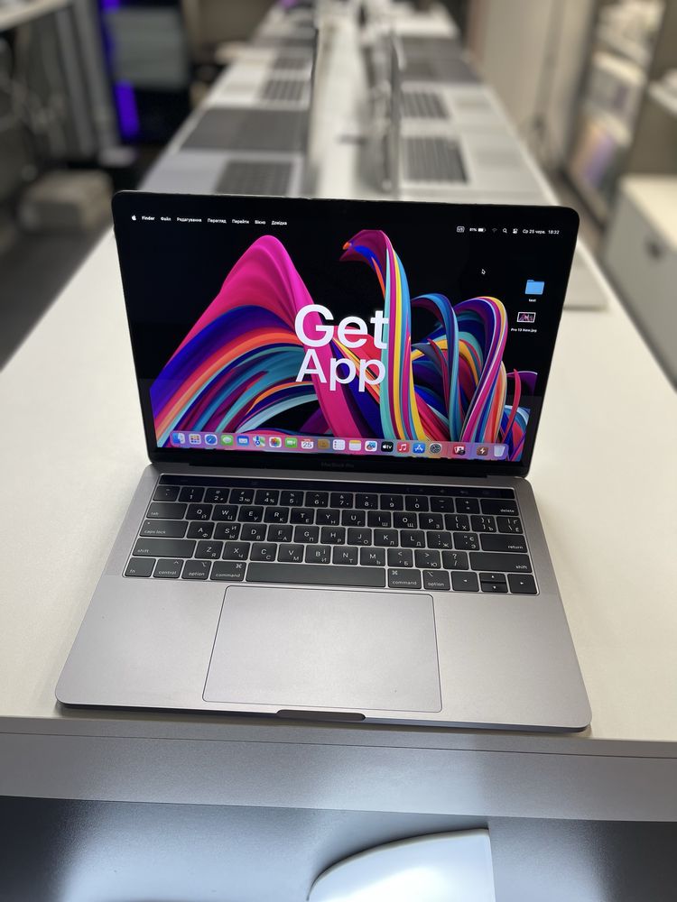 Ноутбук MacBook Pro 13” 2019 i5 8 ОЗУ 256GB SSD стан  9/10 #70513