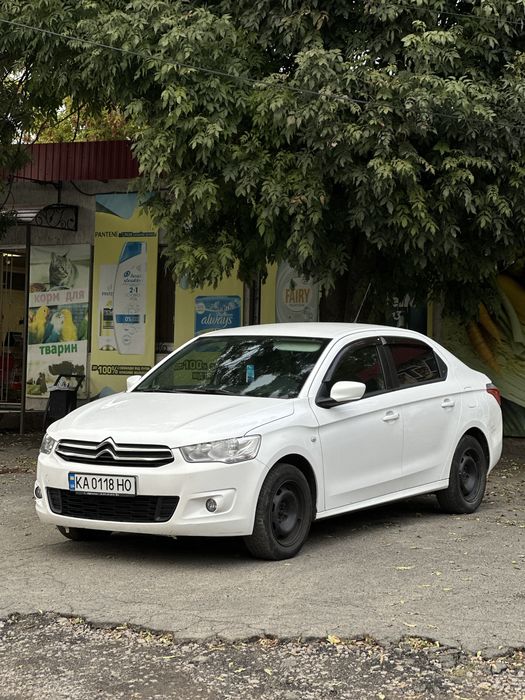Citroen elysee 1.2 бензин