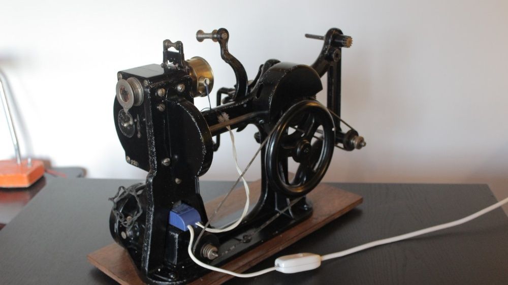 Projector Cinema Antigo de 28 mm Pathe Kok de 1912