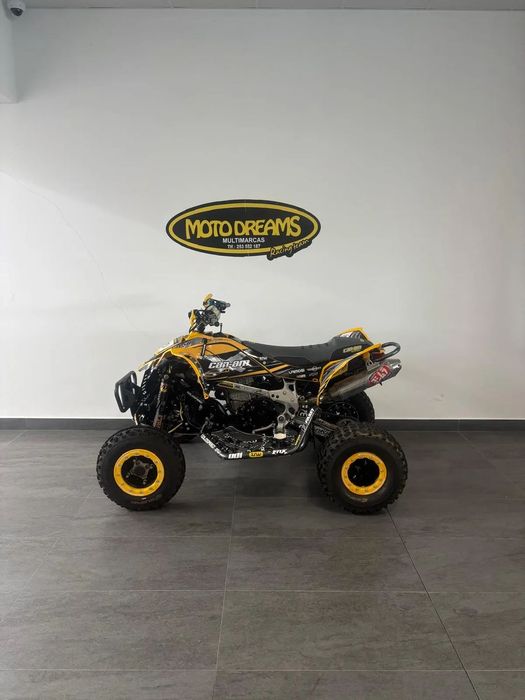 Can-Am Defender 450
