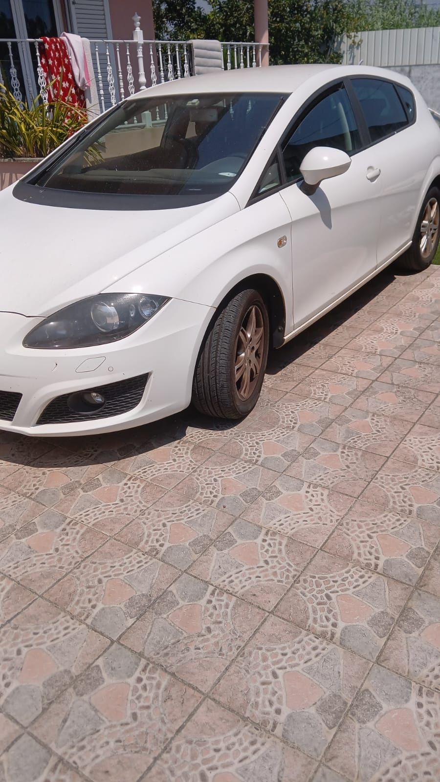 SEAT Leon 1.6tdi 105cv ano 2010