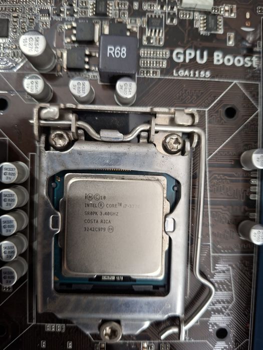 Motherboard asus P8H61-M LX3 PLUS R2.0 e processador I7 3770 com 8 g d