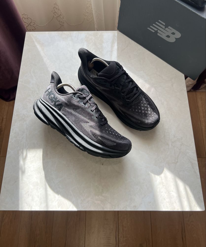 Кроссовки Hoka Clifton 9 Розмір 46.5 Original Взуття