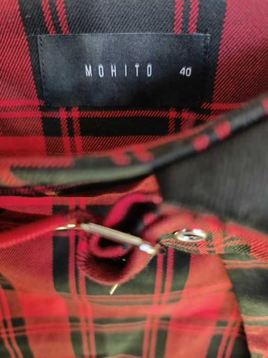 Czerwona spódnica w kratę Mohito