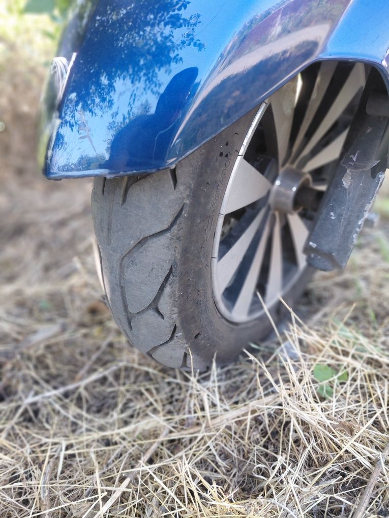 Электроскутер Maxxter Falcon 3