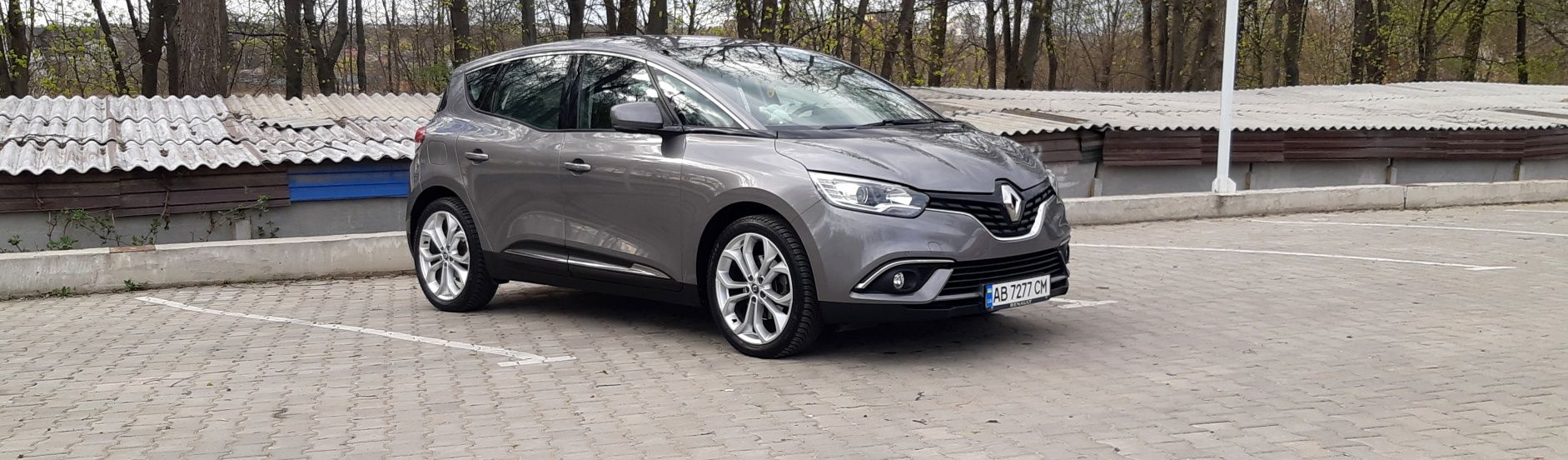 Renault Scenic 2018 року