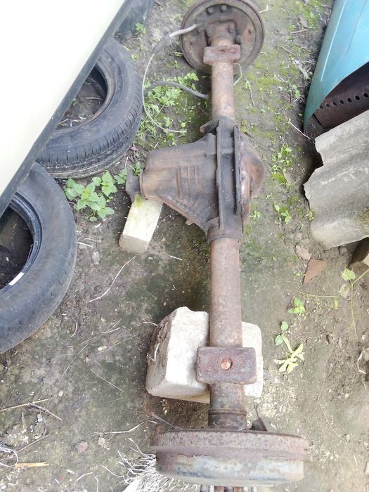 Продам заднiй мiст газ 3110