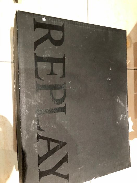 Vendo ténis pretos Replay ( como novos )
