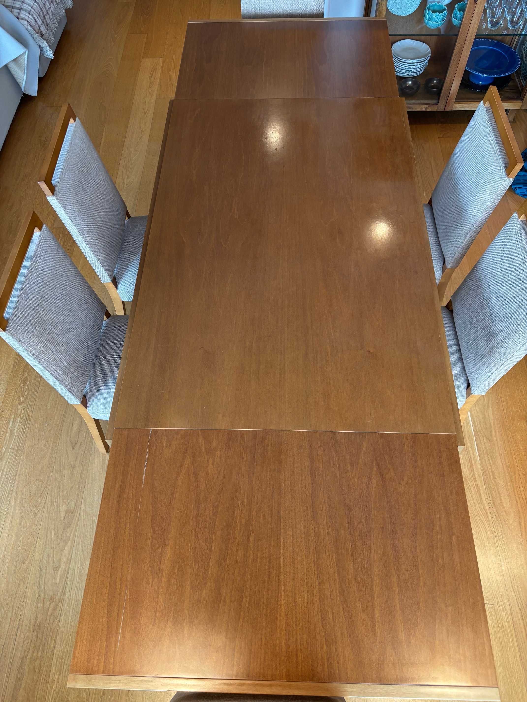Mesa de jantar de 6 lugares extensível a 10 lugares