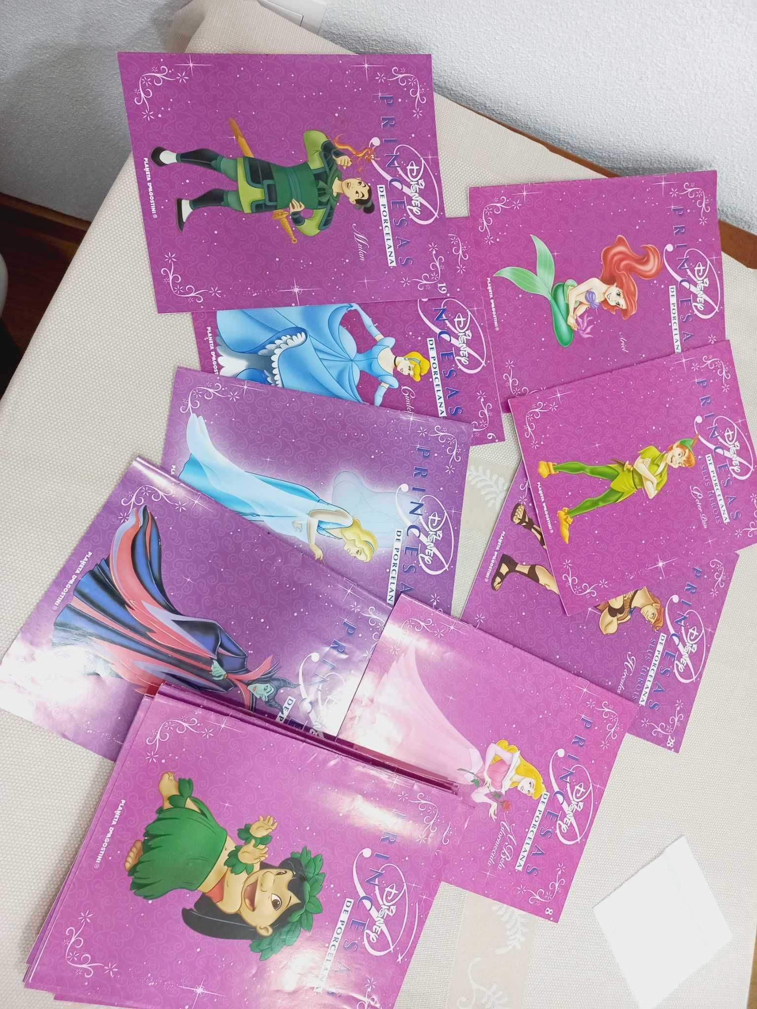 Bonecas porcelana Disney - coleção - novas