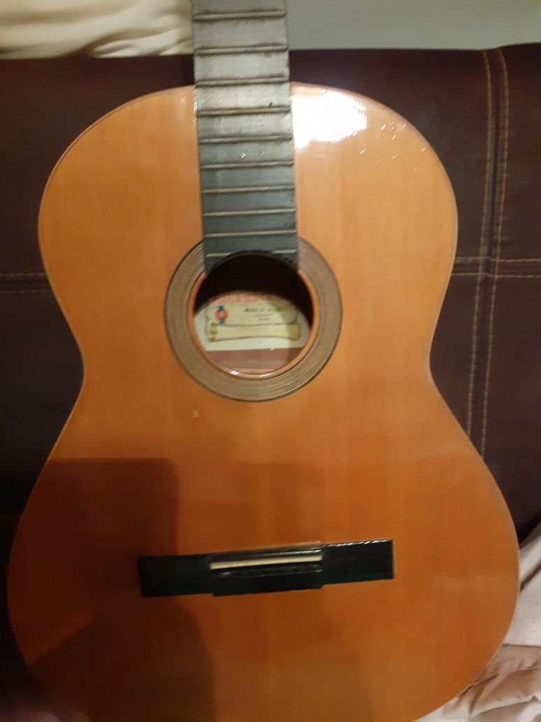 Gitara ALHAMBRA z 1978r. Idealna.