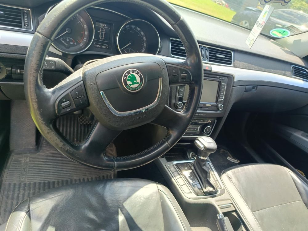 Skoda Superb 2.0tdi 170km dsg 2010r.
