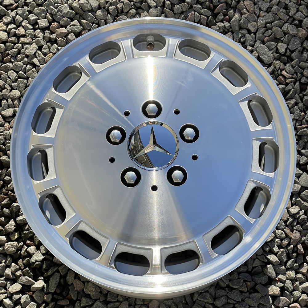 Найгарніші Gullideckel Mercedes w126 рестайл R107 w201 190 w124 C124
