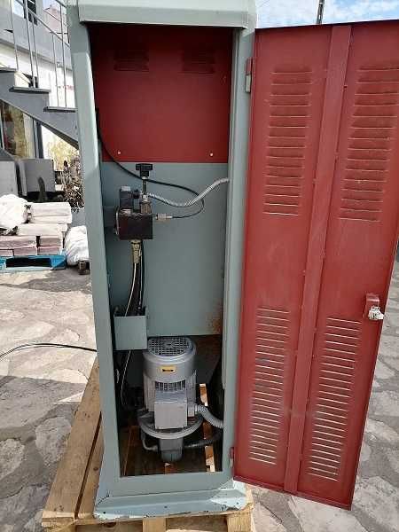 Vendo Prensa hidraulica de 30 Ton