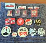 Odznaki statut Solidarność 1980 broszury cegiełka lata 80 XX wieku